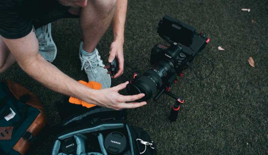 色彩心理学×动态美学，福绵区产品视频拍摄公司唤醒感官冲击力